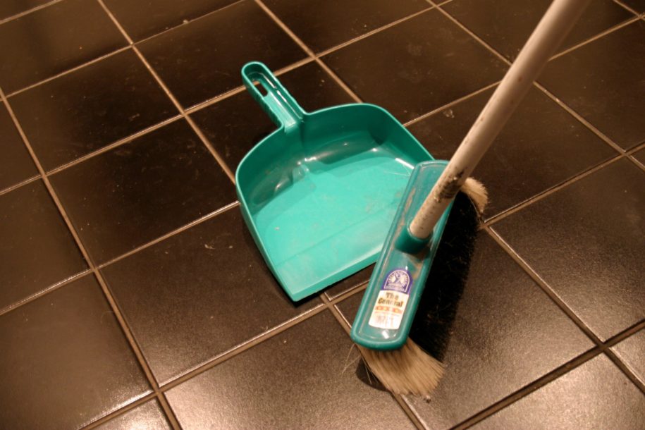 easy-and-effective-methods-for-cleaning-tile-floors